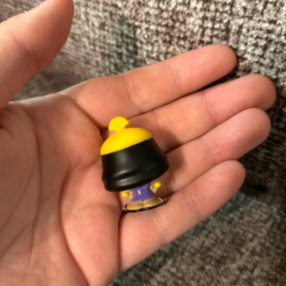 Disney Doorables Kronk Rare Disney 100 Emperors New Groove - Picture 2 of 2